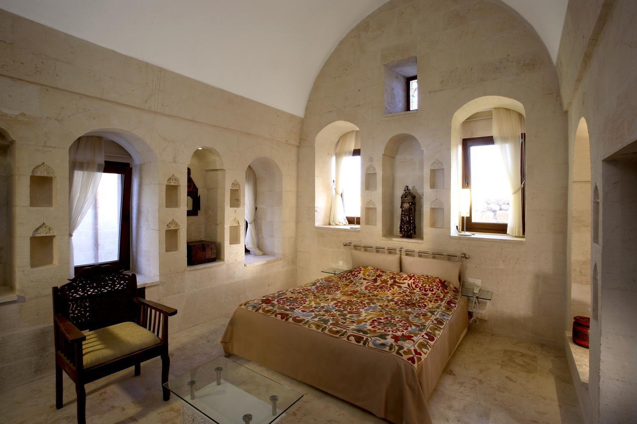 Kasr-I Nehroz Hotel Midyat Exterior photo