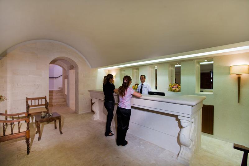 Kasr-I Nehroz Hotel Midyat Exterior photo